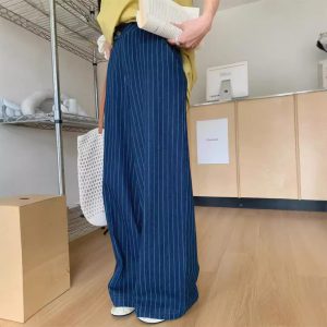 Real shot of loose and slim high waist versatile floor striped jeans for women casual and fashionable floor trousers