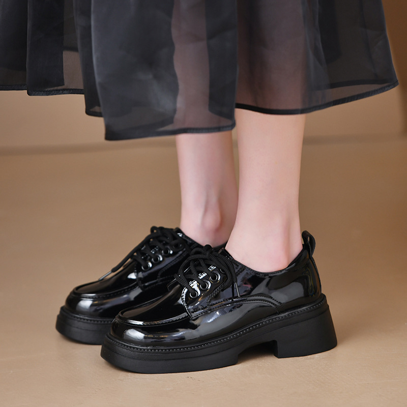 French retro British style small leather shoes for women in spring and autumn thick sole summer and autumn black lace-up shoes