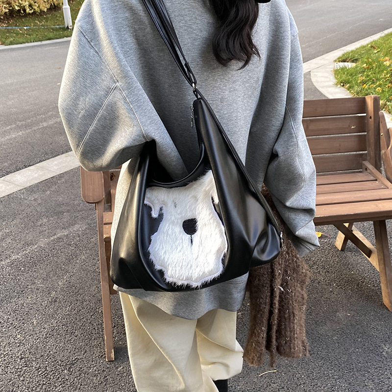 This year's popular bags with large capacity soft leather women's handbag plush bear shoulder bag tote bag women's bag